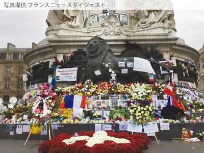 電子号外 パリで多発テロ 120人死亡、イスラム過激派か 仏大統領が非常事態宣言下野新聞 号外電子号外下野新聞デジタル