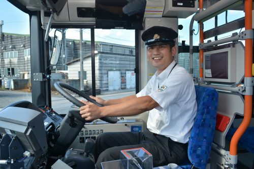 事故に繋がる“危険行為”バス運転中の“あいさつ”依然横行覆面調査で半数確認都営バスでは20年ほど前から“挨拶”を禁止TBS NEWS DIG