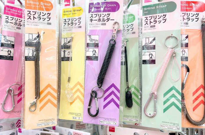 100均 ダイソーの「ネックストラップ」おすすめ3選！社員証やスマホなどいろんな用途に◎イチオシichioshi