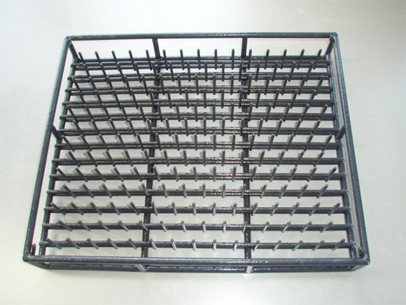 メッキ治具 ニッケル付- 取扱金属貴金属スクラップ、非鉄金属スクラップのリサイクル・買取り 花崎⼯業株式会社