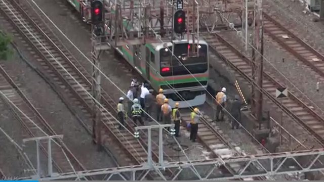 空港へ向かう電車が人身事故で運行停止していましたSplus Software Co., Ltd