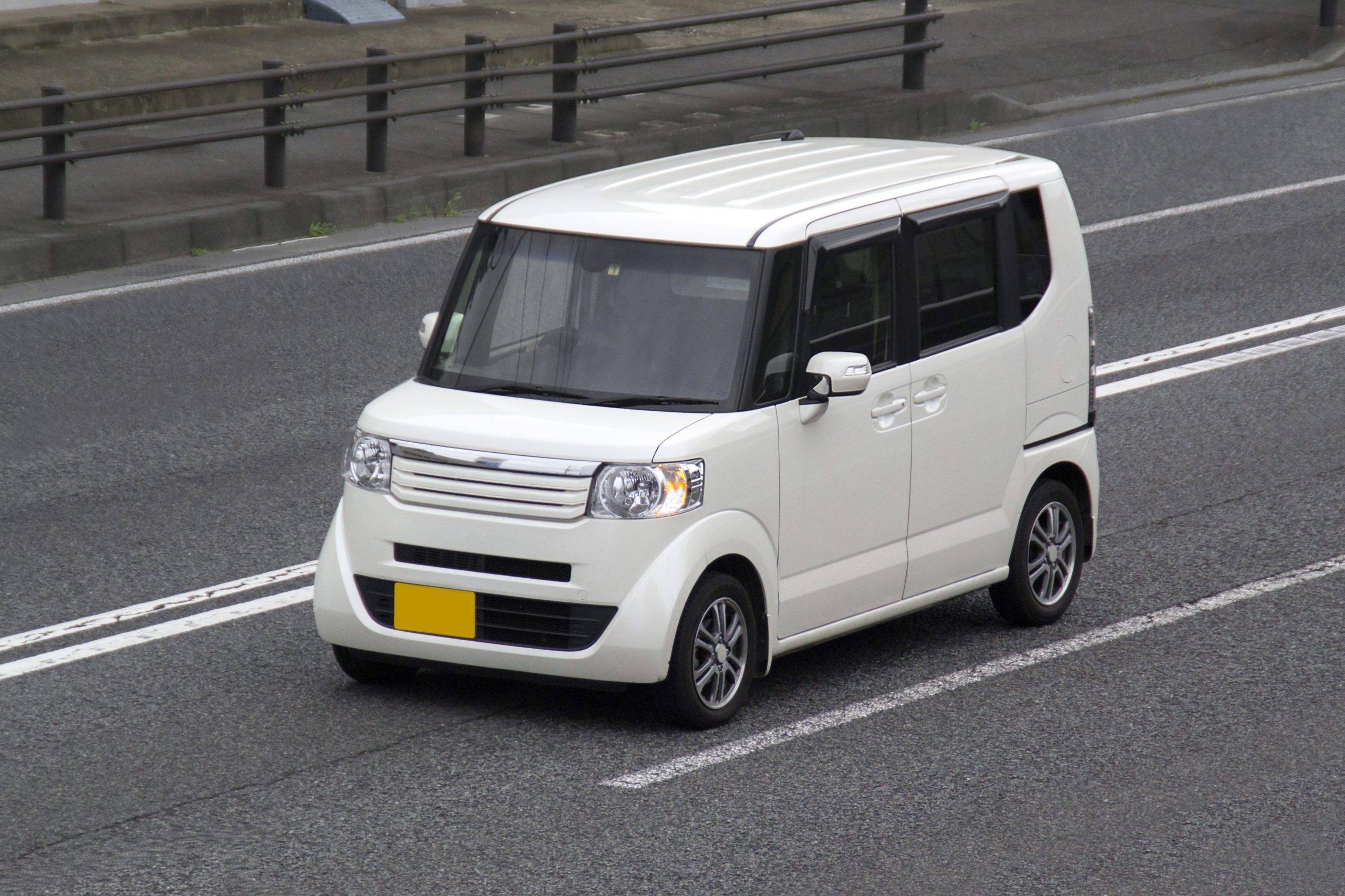 不動車・廃車でも無料で引き取りしてもらえるって本当？理由や業者について！廃車買取のタイロッド