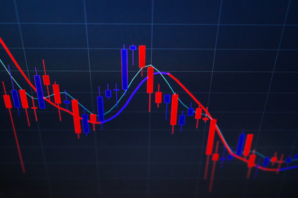 マイナス金利とは何か？解除の影響についてわかりやすく解説。今後株価暴落するのか