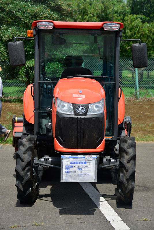 クボタのトラクタ