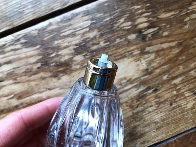 カラリアやトラヴァーロの収納におすすめ香水の保管用スタンドをレビューMr.fragrance