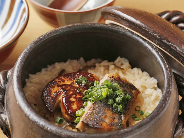 フードアーキテクトラボ取締役星野氏が実家のすし店をフレンチ割烹「ほ志の」に新装開店。清澄白河で新規客獲得に成功！ - フードスタジアム フードスタジアム