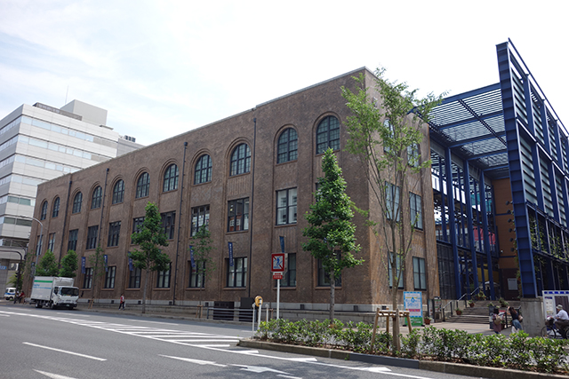 大阪万博会場、大屋根に木材 木造建築で「世界最大級」 - 日本経済新聞