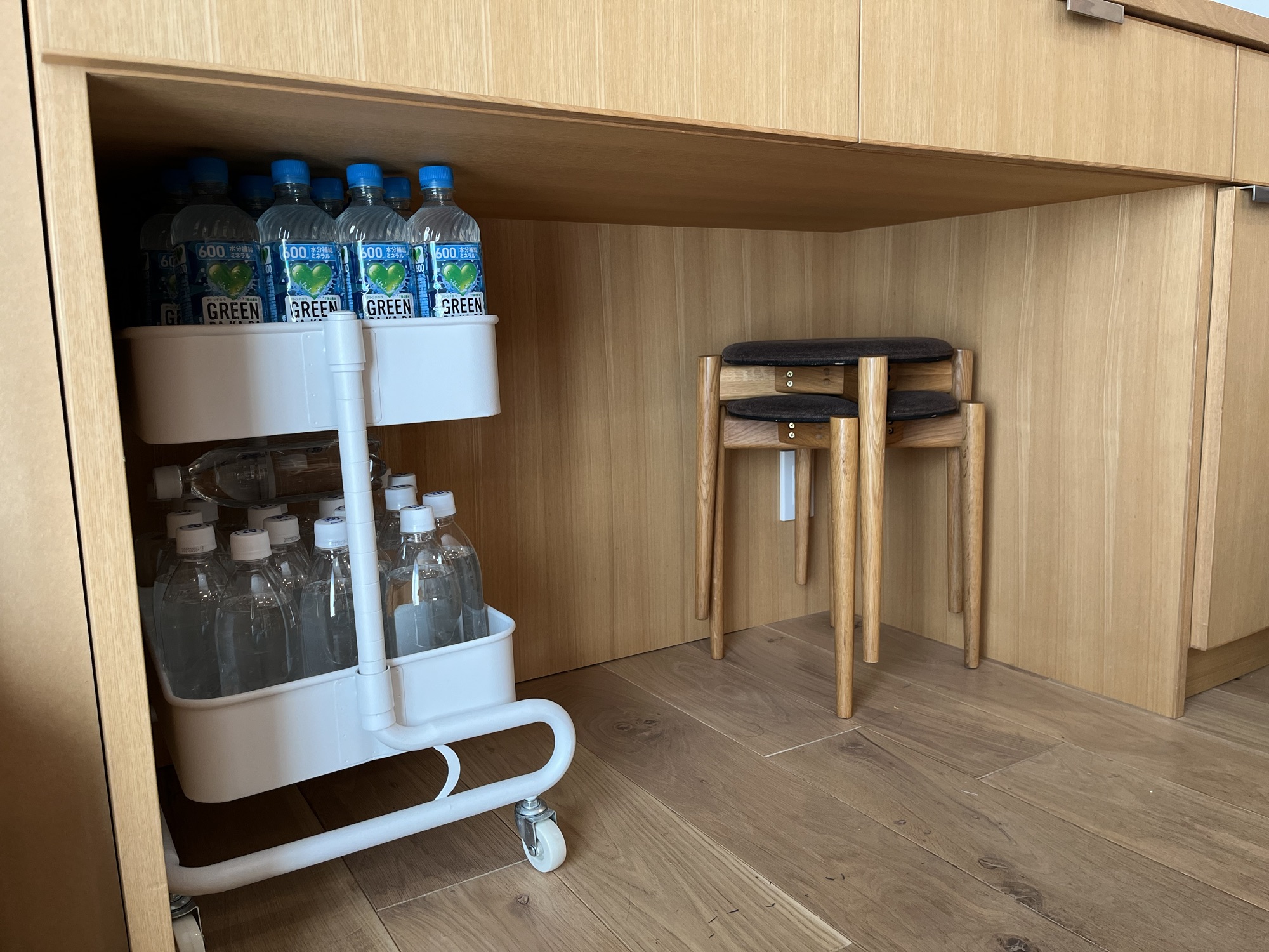 無印良品 スチールパイプワゴンラック 3段 ライトグレー スチールワゴン比較 IKEA・ニトリ・無印