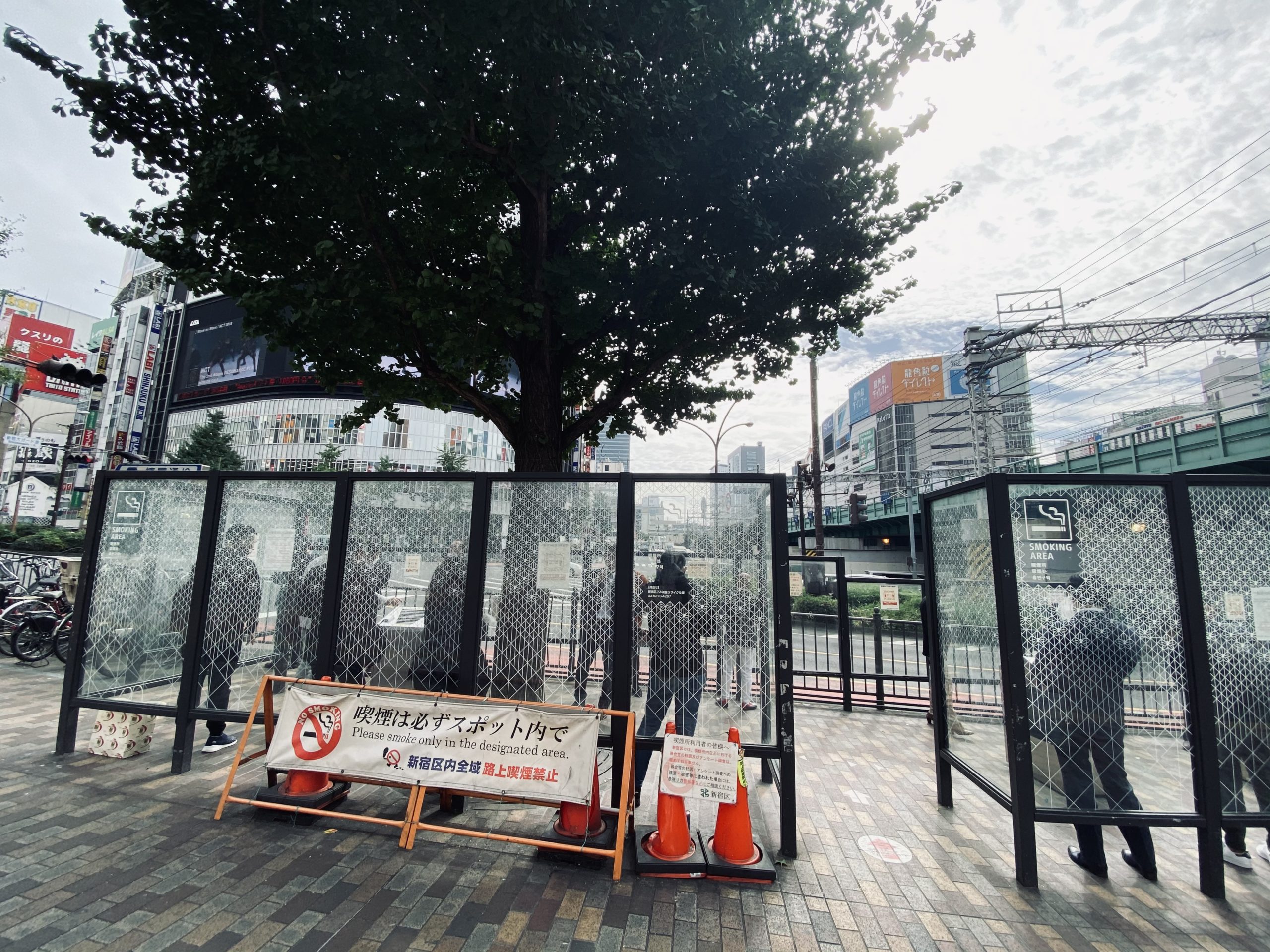 新宿駅西口喫煙所近くの喫煙所サイトたばこすう タウンクーポンWeb