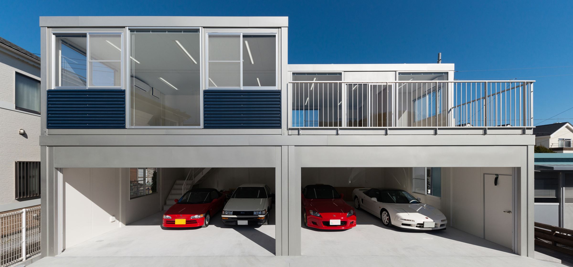 20フィートコンテナガレージ 乗用車1台用- 建築確認コンテナハウス