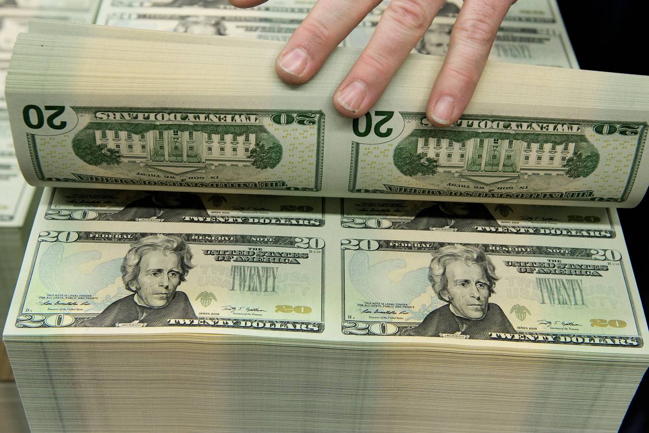 日本の紙幣が変わってもアメリカは : 楽園ハワイと私