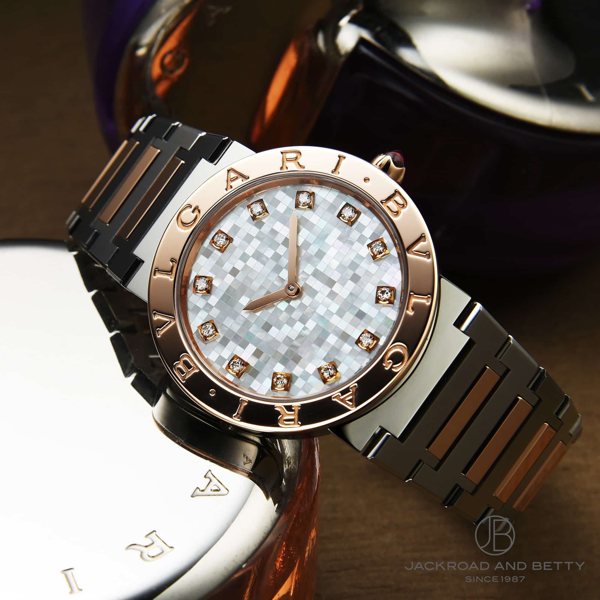 2024年新作 ブルガリ BLACKPINK リサ 限定モデル ブルガリブルガリ モザイクシェルダイヤル 2サイズZENMAIのココ東京