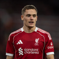 昨季攻撃的MFとしてミランで躍動のロフタス・チーク 再びのイングランド代表 入りへ大型MFの挑戦theWORLD ザ・ワールド 世界のあらゆるスポーツを楽しもう