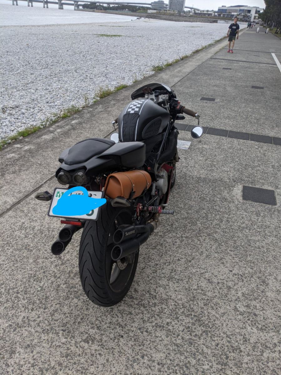 ロケットカウル ガルクラフト gull craft cafe racer