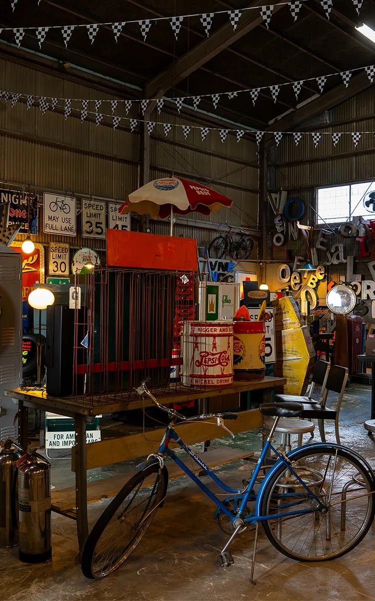 アメリカ 全米展開の古着屋さん Crossroads Trading ニューヨーク グリニッジビレッジ店 - Petite New York