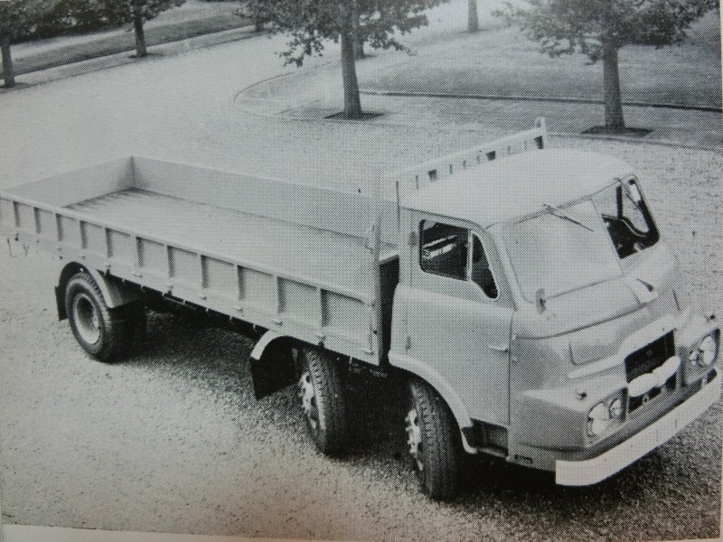 ペーパークラフトリスト いすゞ大型トラック : Nahanのペーパークラフトブログ