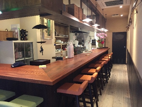 小さなお店をつくる山翠舎のデザインマニュアルvol.1カウンター編 中編