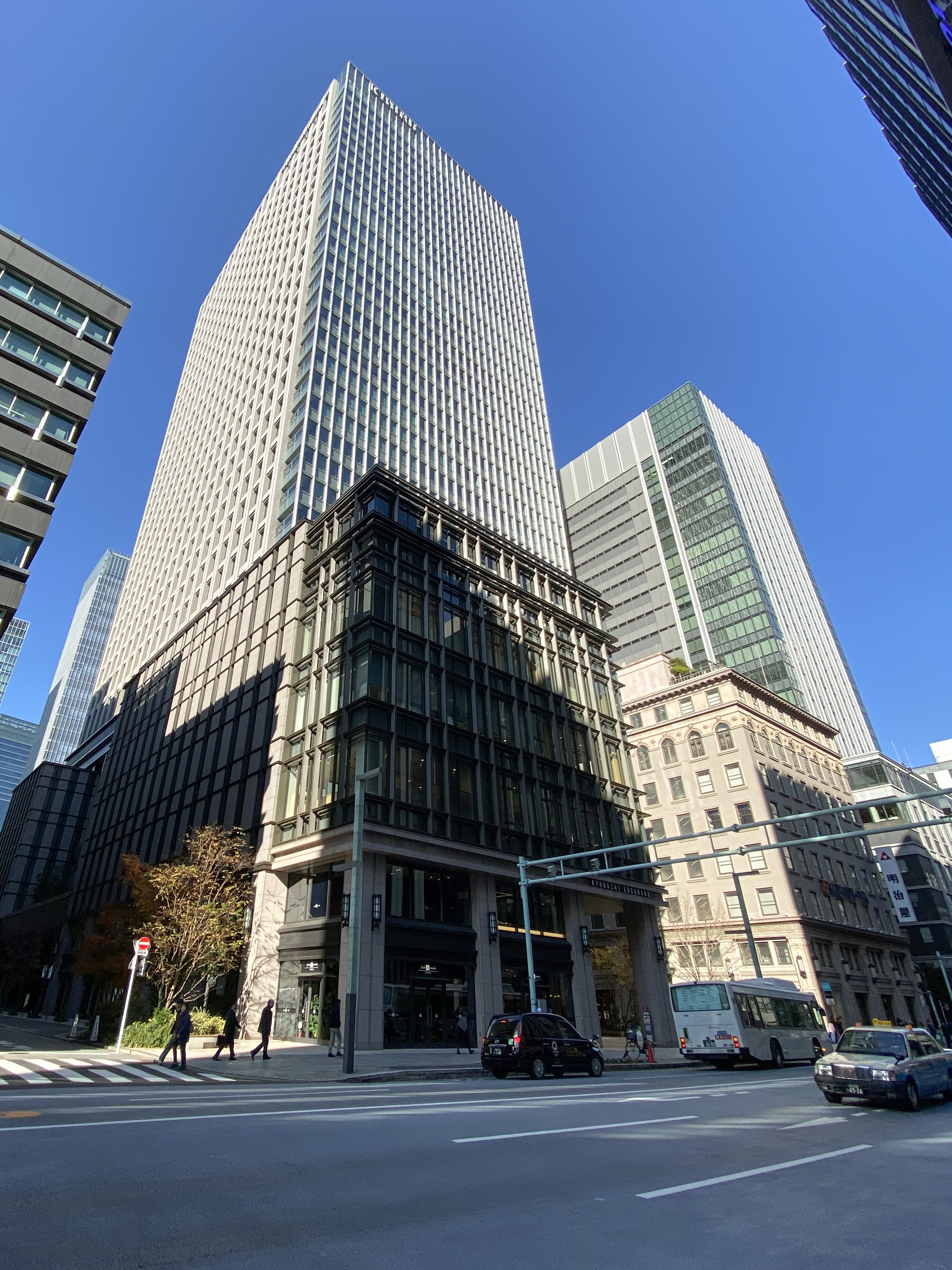 開業した、32階170mの複合施設「京橋エドグラン KYOBASHI EDOGRAND 」 2016年12月3日撮影 - 再開発調査兵団