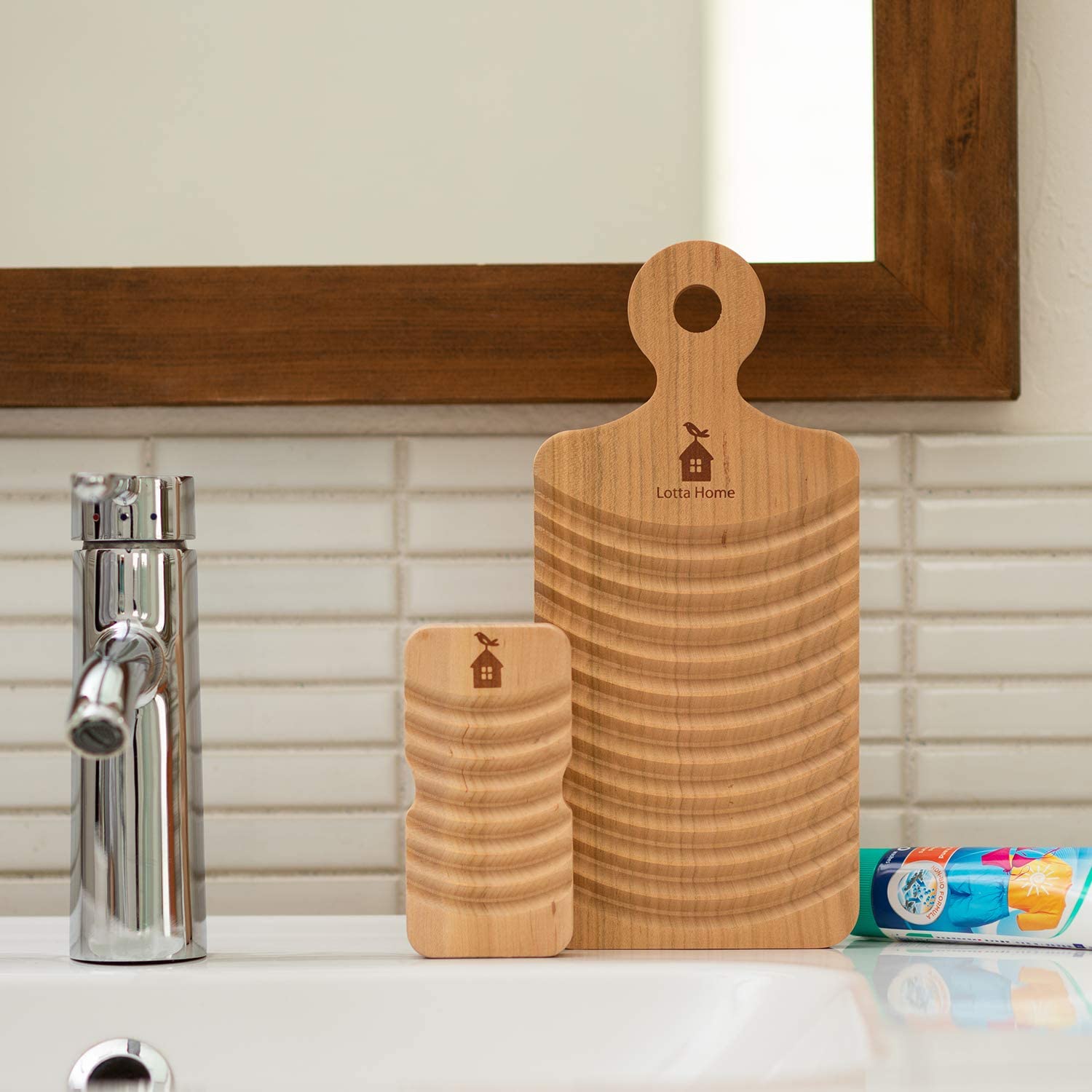 手軽に使える♪ セリア 「曲がる洗濯板」は、トイトレ中の親子の救世主！ - レタスクラブ