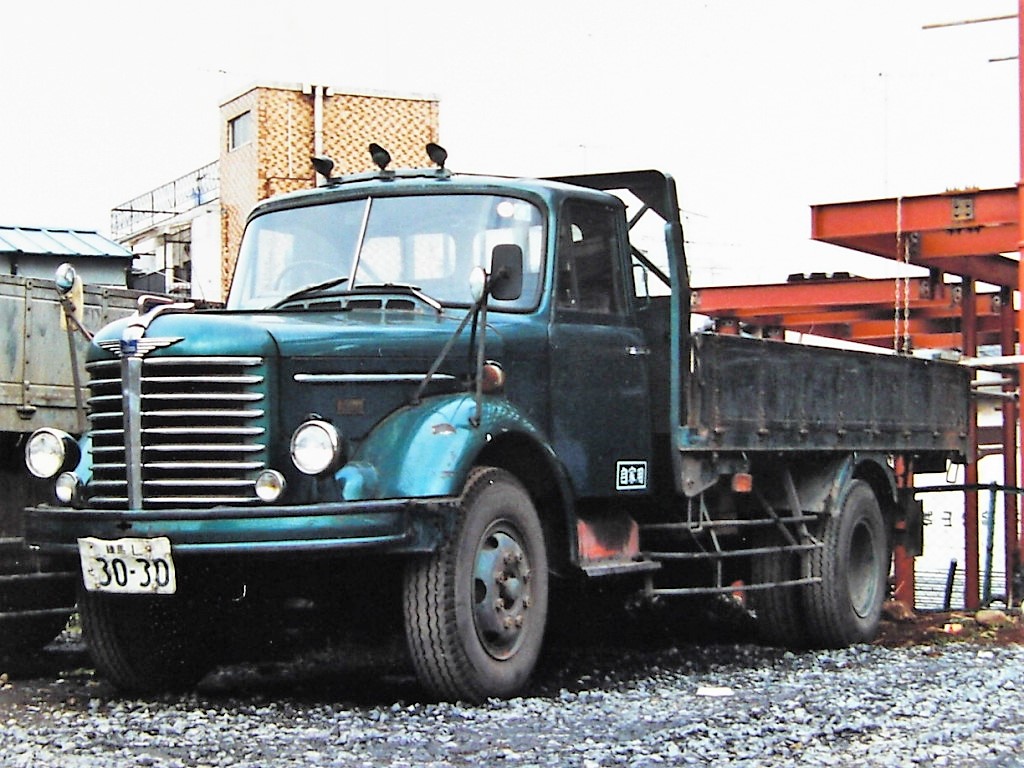 ☆レトロ☆ 当時物 三菱 ふそう 大型 キャブオーバートラック カスタム カタログ 現状渡し 検索 昭和 旧車 純正 オプション パーツ