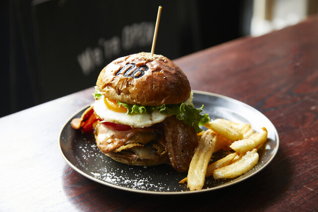 中津 「KNOT MARKET PLACE」で人気ランチやドーナツをPrettyOnline