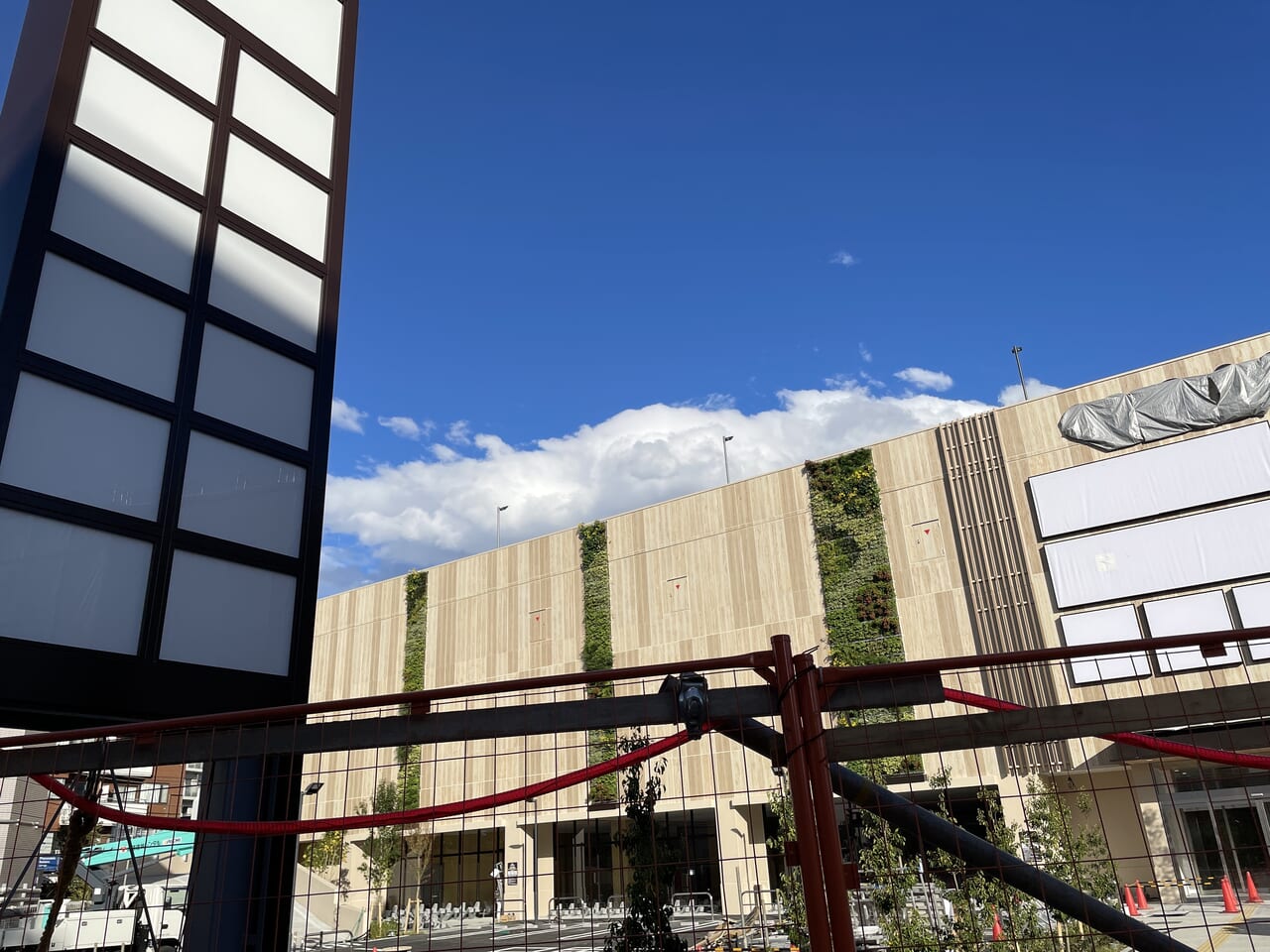 川崎市多摩区 向ヶ丘遊園ダイエー跡地にできる商業施設＆プラウド向ヶ丘遊園の敷地配置図が出ていました。号外NET 川崎市多摩区