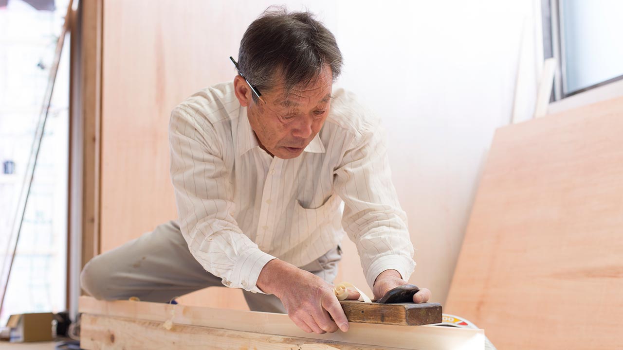 社員大工って？一人親方ではない社員大工としてのキャリアについて紹介‼千葉県流山市の株式会社佐々木工務店は新築住宅の施工に携わっています