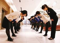 百貨店・デパートの仕事の種類と業務内容とは？採用ブログピアスグループ 美容職採用サイト