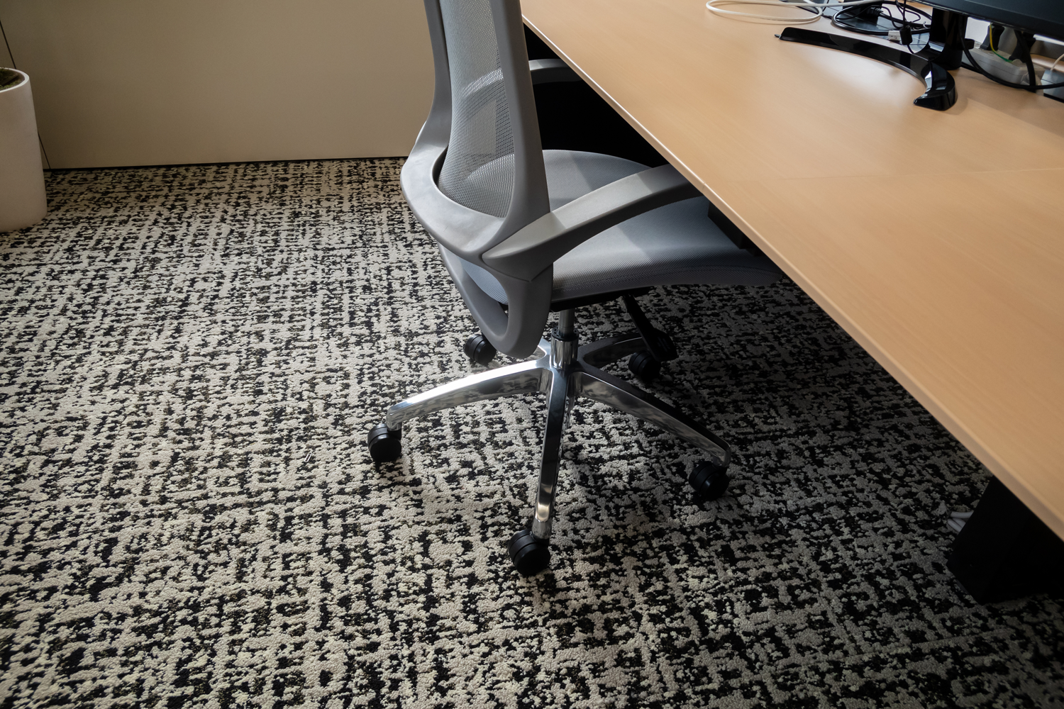 2024年度版 北海道 事務所様 レイアウト変更後のビジネスフォン配線整理配線レスキュー ビジネス公式blog