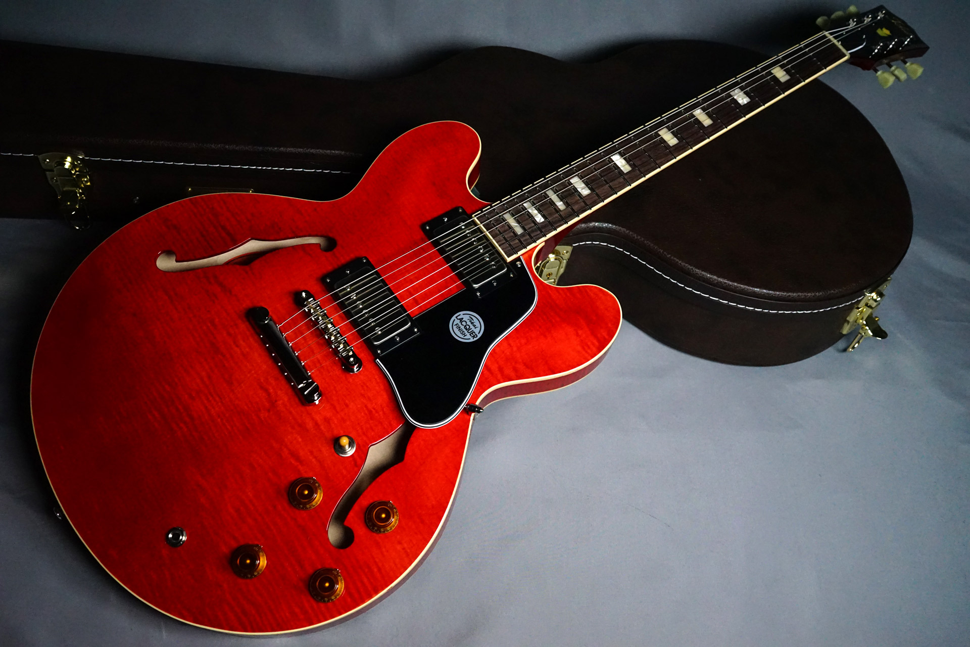 Soulezza Guitars ヘッドレスのセミアコ、フルアコを試奏しました大阪のギタースクール「大倉ギター教室」