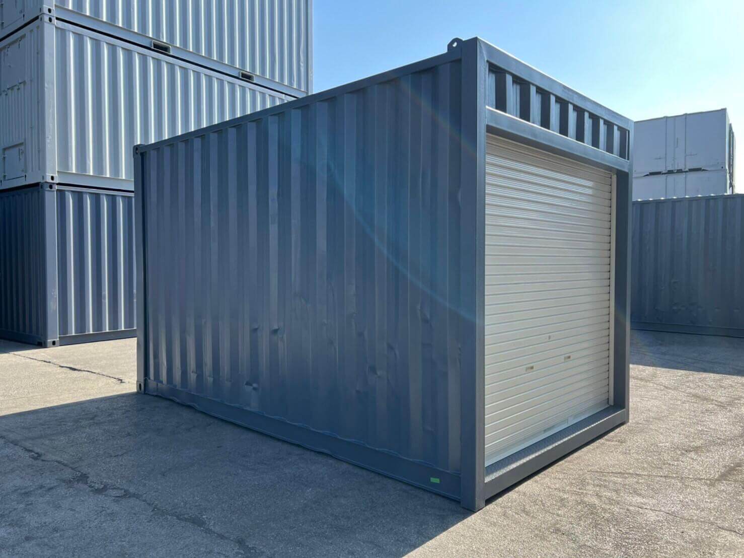 コンテナハウスで車用ガレージができるまでコンテナハウスの世界