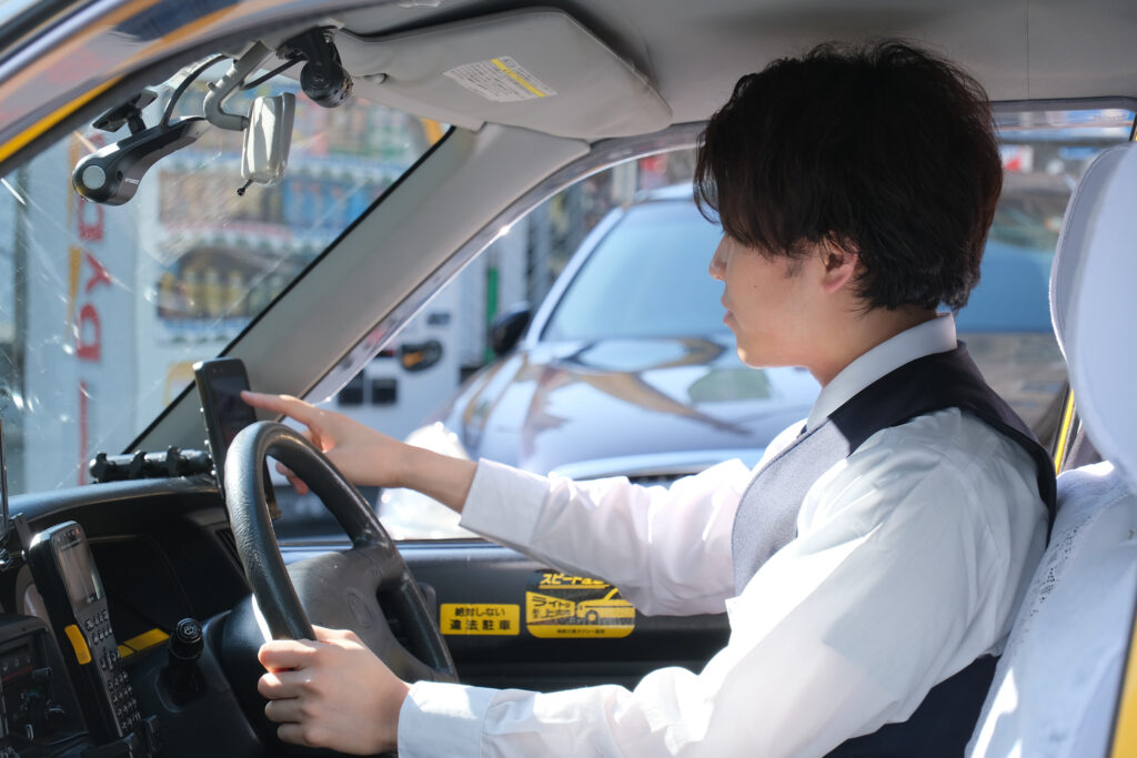 タクシー運転手はきついと言われる理由！タクシードライバーに対する6つのイメージの実態を解説バイトルマガジン