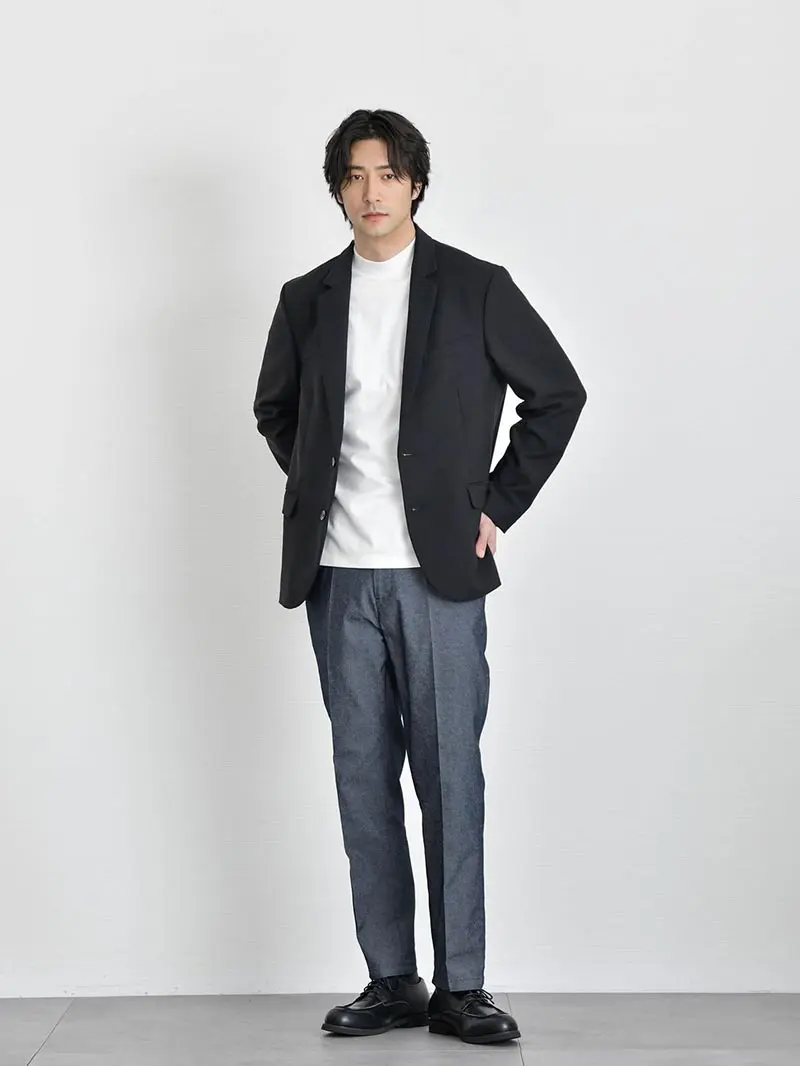 夏のクールビズにはポロシャツがおすすめ！ビジネスシーンでの最適な着こなしをチェックコラム AOKI公式通販