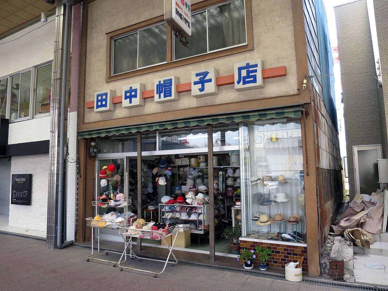 高崎 高崎オリオン座 中央銀座アーケード通り。2003年に閉館。 – 古今東西舎