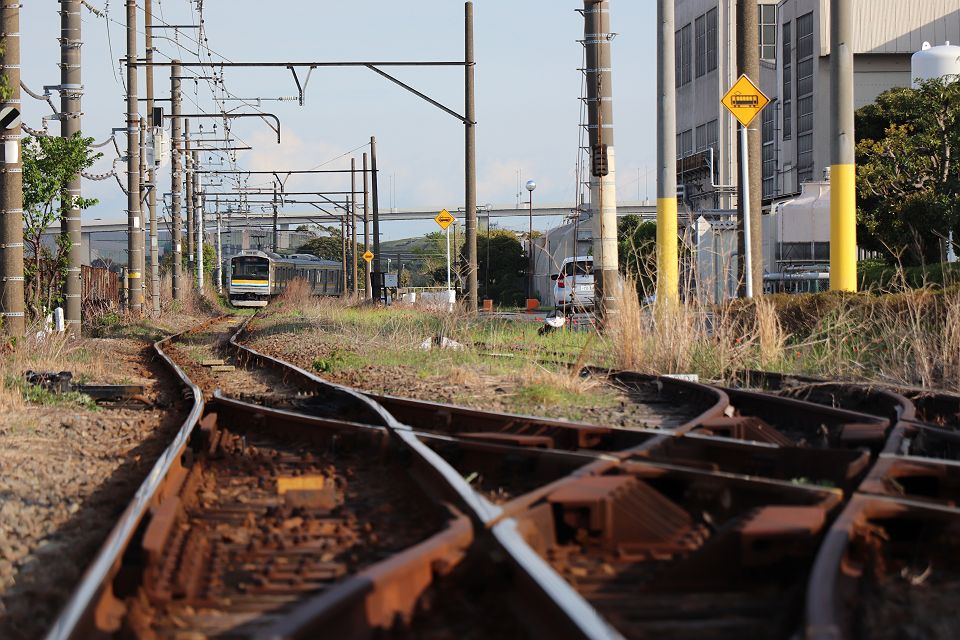 都会の騒音を抜けた徒歩0分の絶景！海芝浦駅「海芝公園」ハマ・サキマガジン鶴見・川崎の生活をレポートする地域情報メディア