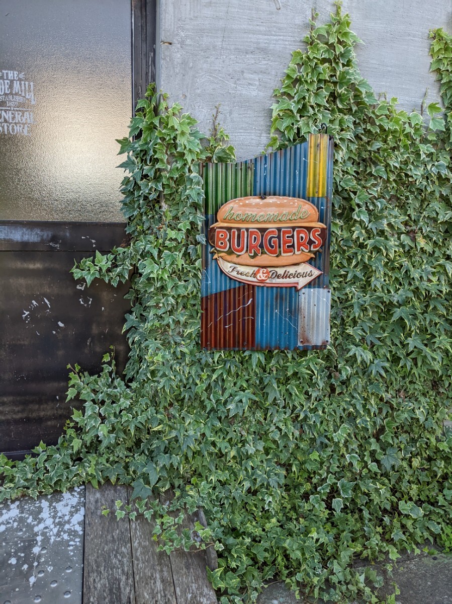 DS024 壁掛け看板 オーダーメイド看板 木製 おしゃれ デザイン 看板作成 オリジナル看板 店舗看板 - signjapan