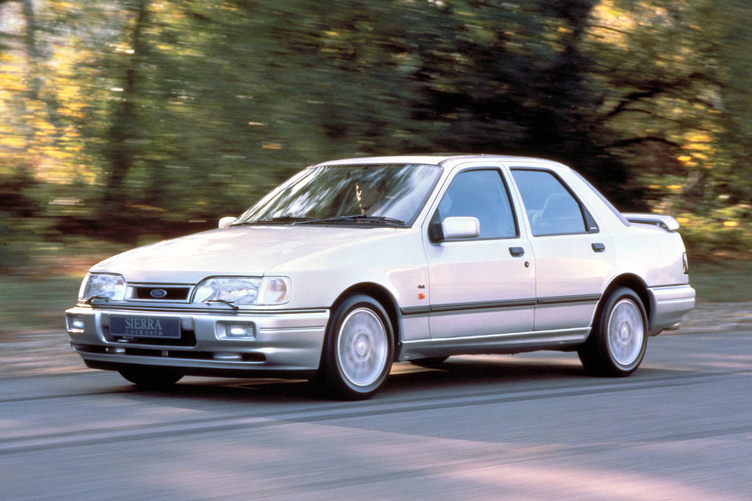 フォード・シエラRS500コスワース 1号車が出品 最高値の可能性AUTOCAR JAPAN