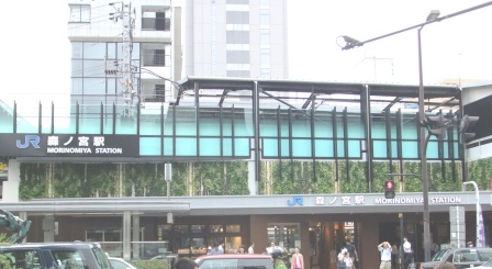 大阪城公園の外堀と内堀沿いのジョギングコースの見どころを紹介します。ちょこっとラン