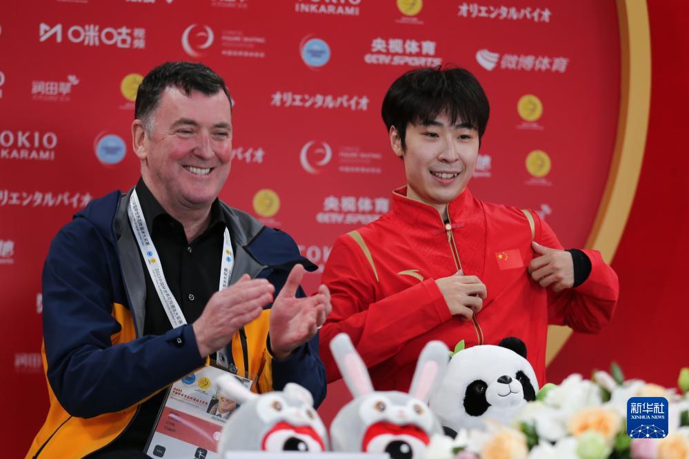 走近冬奥花滑意大利大奖赛：金博洋领跑男单中国占据双人滑前二