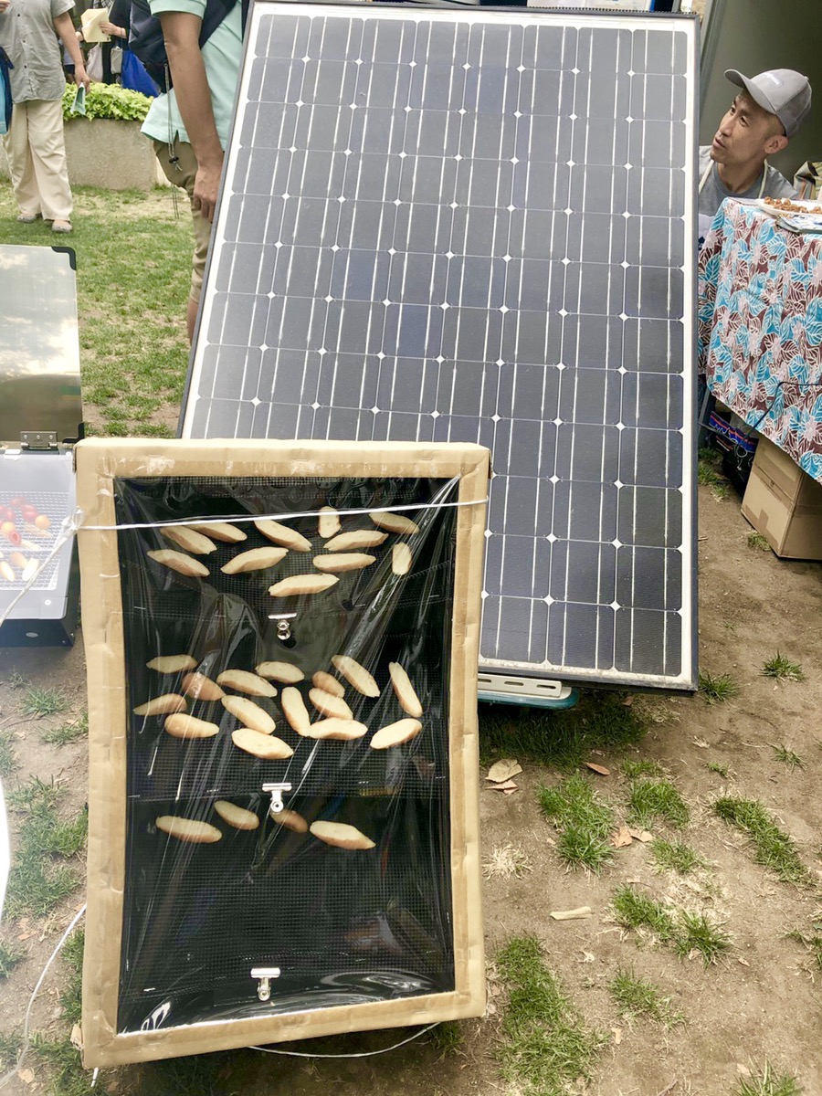 明日作れるゼロ円工作① ソーラーフードドライヤー SFDブライアンと鈴木さんの「燻製キャンプな日々」