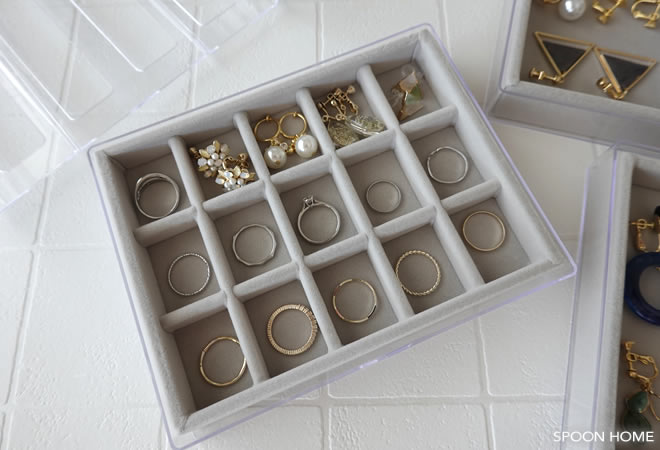 DAISO - 新品 DAISO購入 カラーボックス対応 縦型収納BOX ダマスク柄ピンクの通販 by s.m.i.l.eダイソーならラクマ