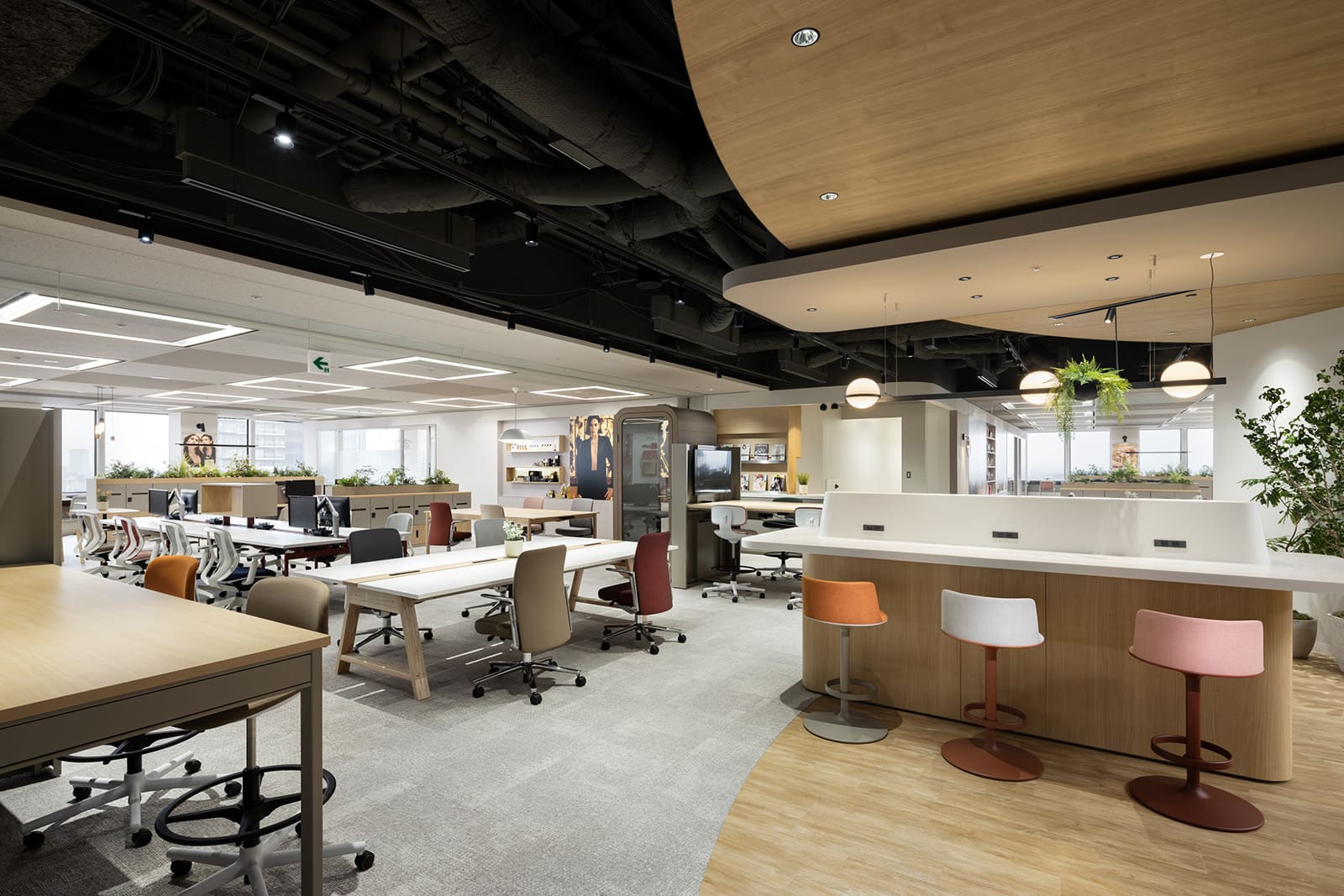 L'Oréal Japan Office – Beauty Valley –Projectsinter office ltd.オフィス デザイン、家具の輸入・販売・製作