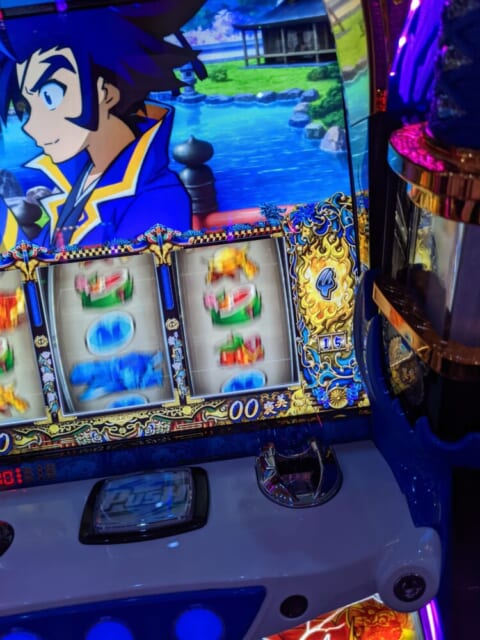 日本一を自認するデルーサマックスがハチ切れんばかりの夢と希望と感動を提供！ - 特集DMMぱちタウン