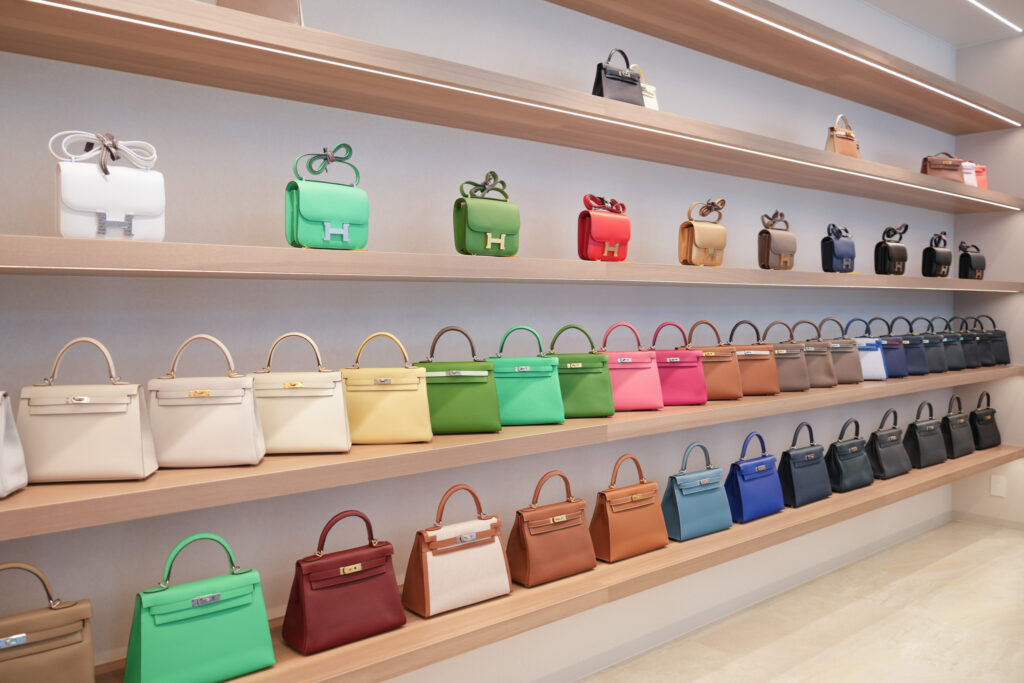 エルメス祇園店暮石建築事務所愛知県江南市の建築設計事務所です。愛知、岐阜、三重を中心に注文住宅、デザイン住宅、リノベーションを設計監理する建築設計事務所何でもご相談ください