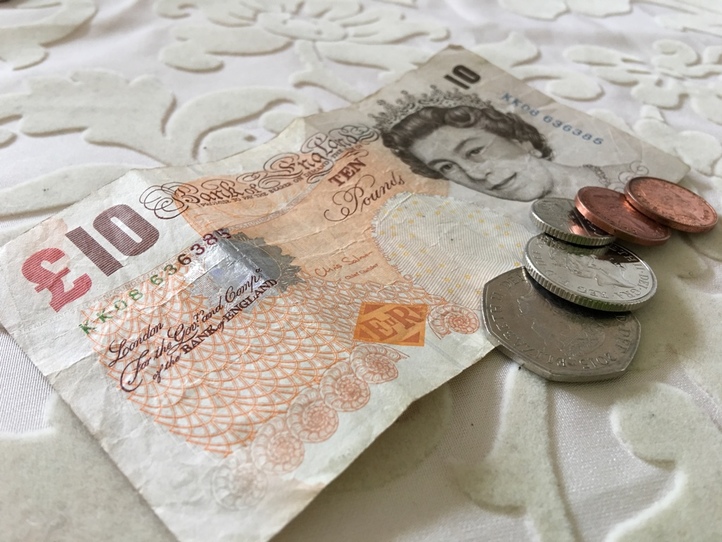 2012年 イギリス銀貨 5ポンド ロンドンオリンピック記念銀貨 SV925Yahoo!フリマ 旧PayPayフリマ