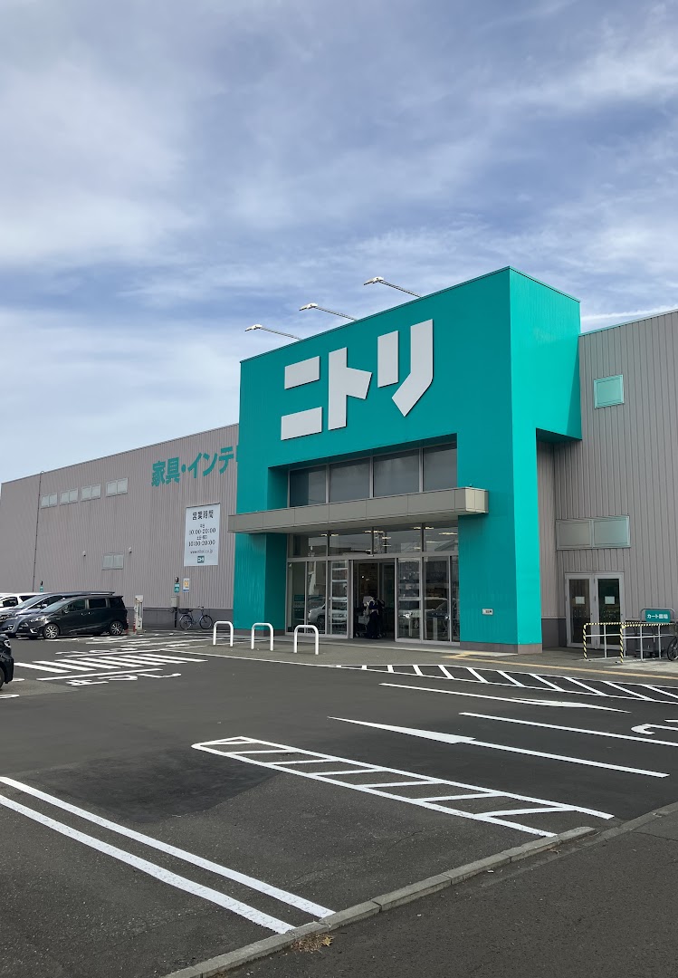 ニトリ店頭でオンラインに集まった「商品レビュー」紹介、人気商品への購入者コメントが確認できるように。8月15日まで口コミラボ