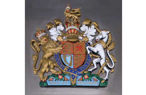 憧れの「スマイソン」の格上げ文具を ロンドンの本店で手に入れる