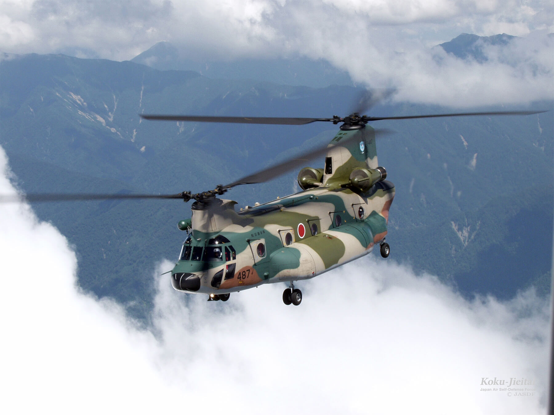 航空自衛隊 熊谷基地 大型ヘリCH-47J体験搭乗2019年11月陸自調査団