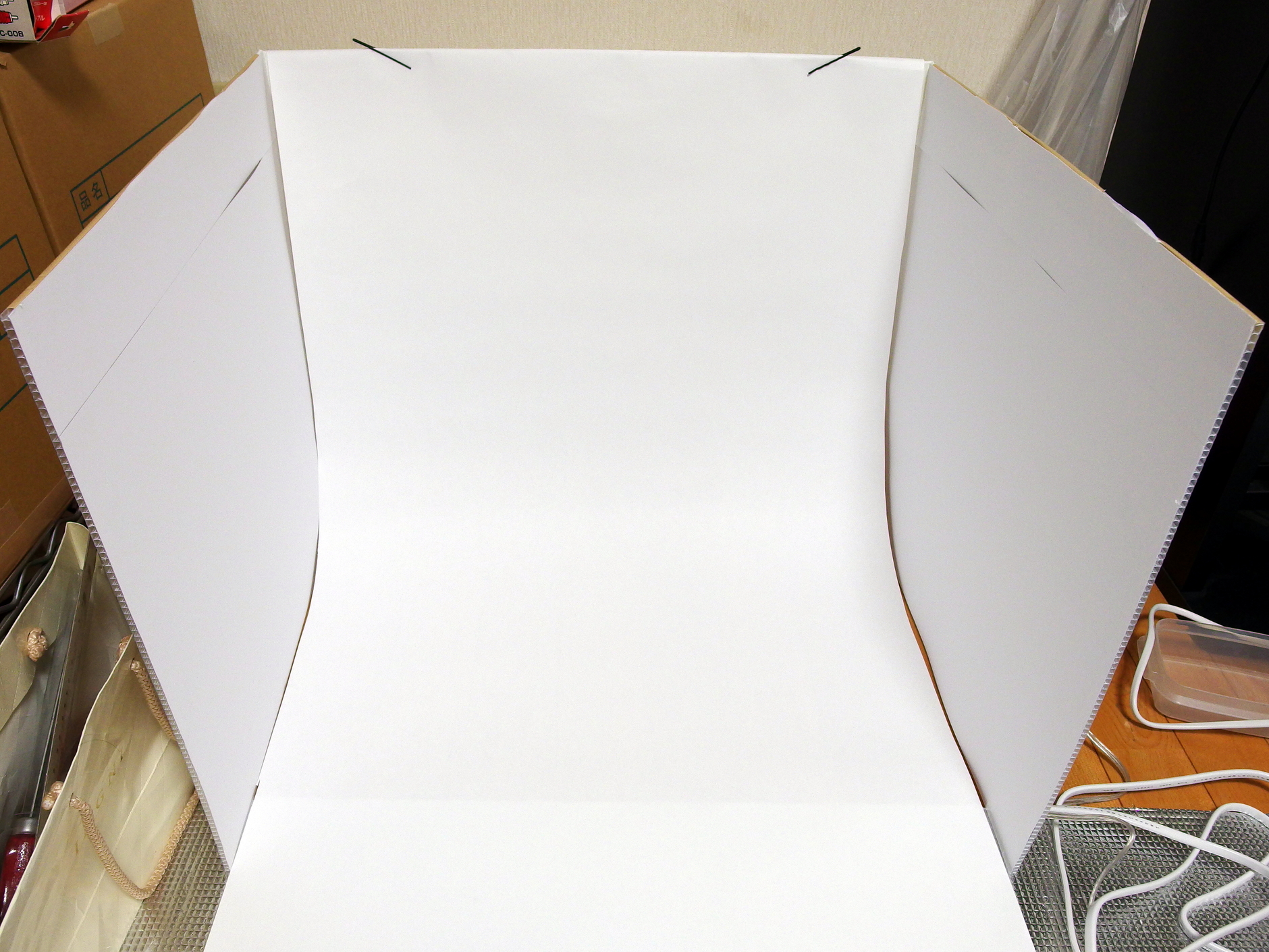 自作撮影ブースの作り方 - 初心者でもできる！ヤフオクで売れるガンプラ製作レビュ