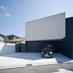 スバリストのお施主様が夢に描いた、レガシィのためのGARAGEHOUSE愛知県扶桑町 NOGARAGE,NOHOUSE!「ガレージがないなら家 を建てる意味がない！」そんな車好き30代ご夫婦が建てるガレージハウス重量木骨の家